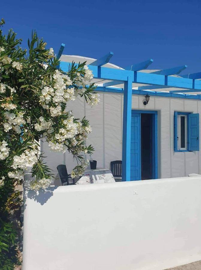 Studio in Milos