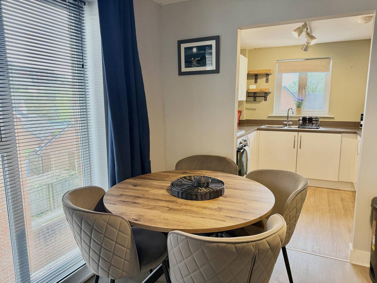 Appartement entier, Stylish City Stay – Sa1 Marina & Stadium Location - Pass the Keys in Swansea, Région de Swansea