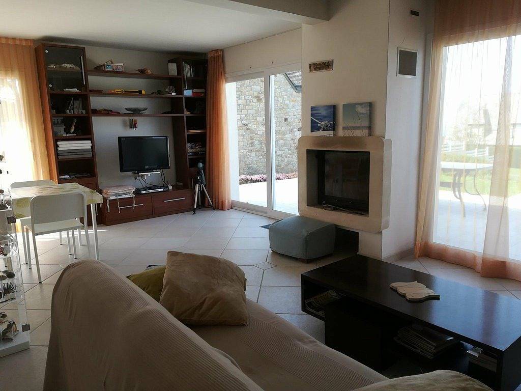 657 -Maison paisible avec terrasse et superbe vue mer – Proche des commodités in Erquy, Côte d’Émeraude