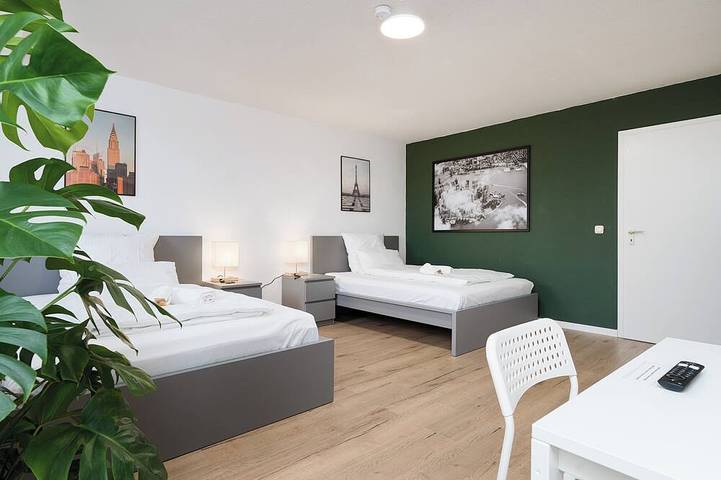 Ganze Wohnung, 3.Og - Messe / Monteure / Gruppe / Familien in Homberg/Ruhrort/Baerl, Duisburg