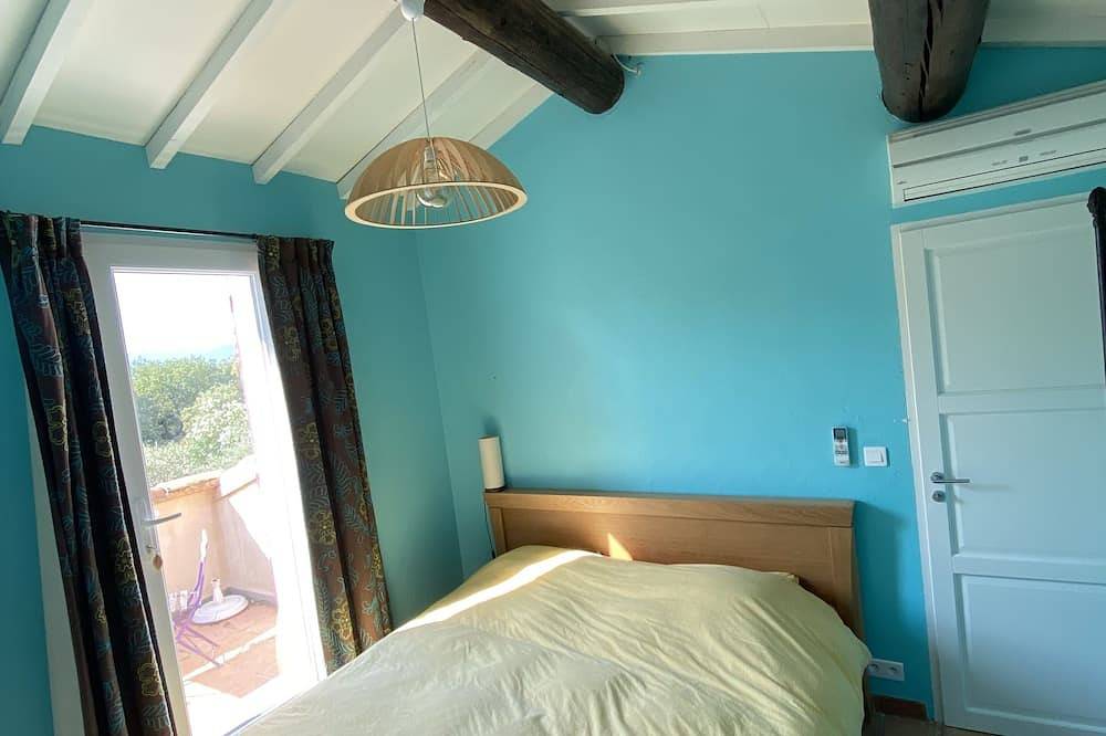 Beautiful Villa with Pool in Cabrières-d'Avignon, Regionaler Naturpark Luberon