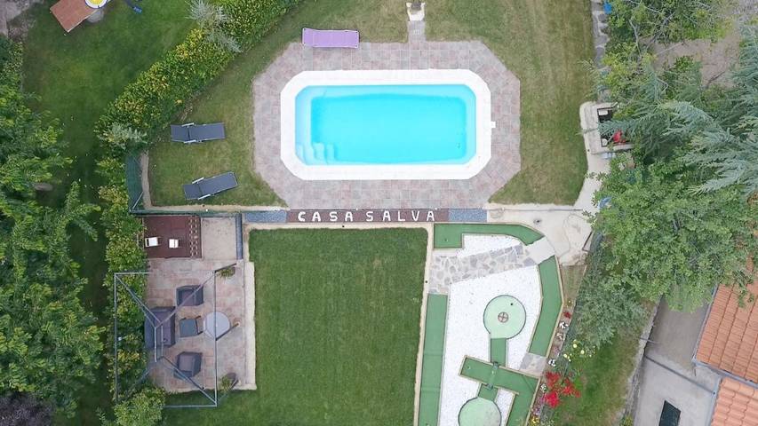 Casa de vacaciones para 16 personas, con piscina además de vistas y jardín, Se admiten mascotas - 1