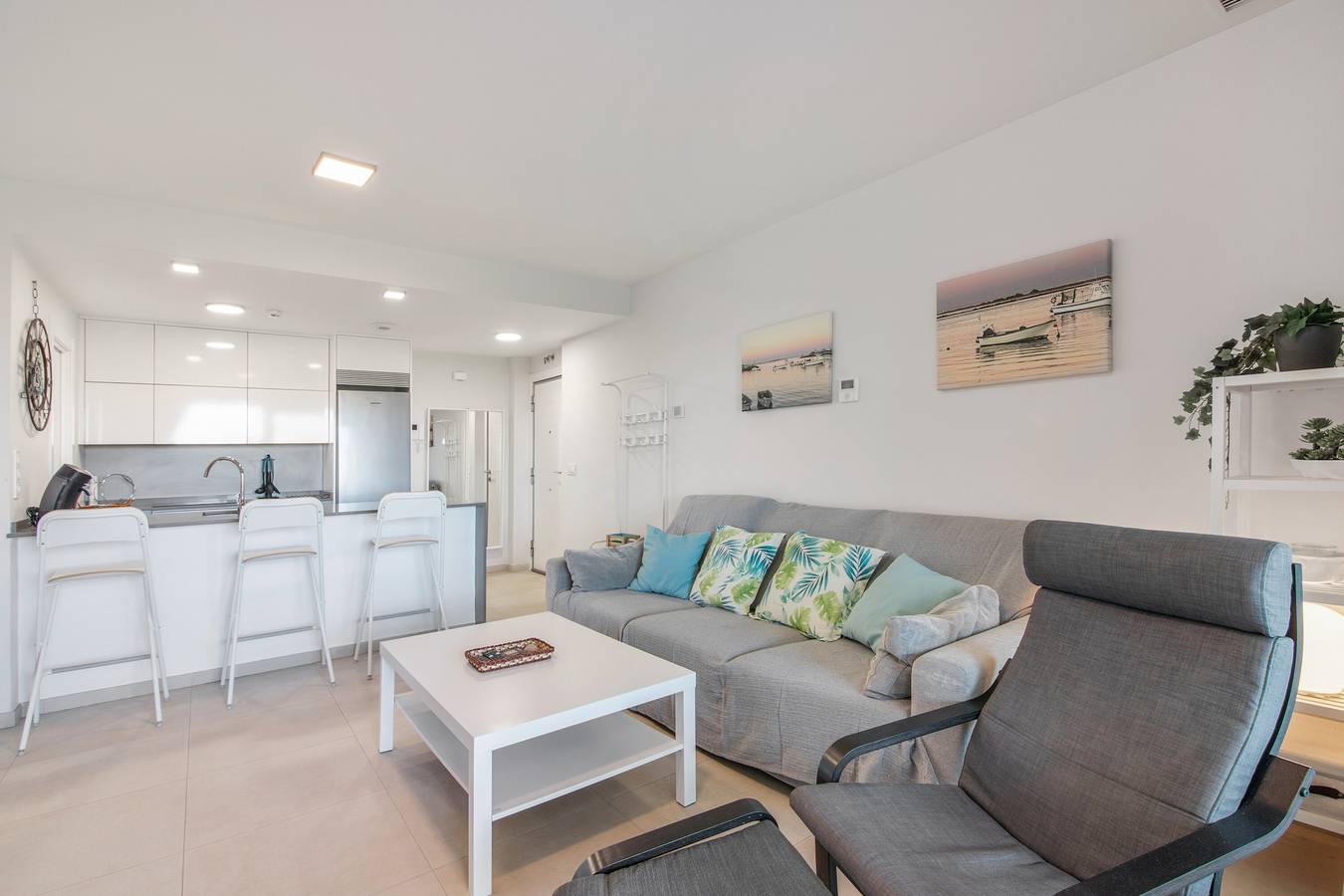 Apartamento entero, Apartamento 'Los Flamencos' con vistas al mar, Wi-Fi y aire acondicionado in Isla Canela, Ayamonte