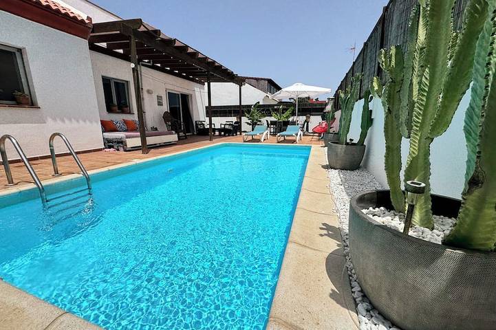 Villa für 7 Personen, mit Terrasse und Garten