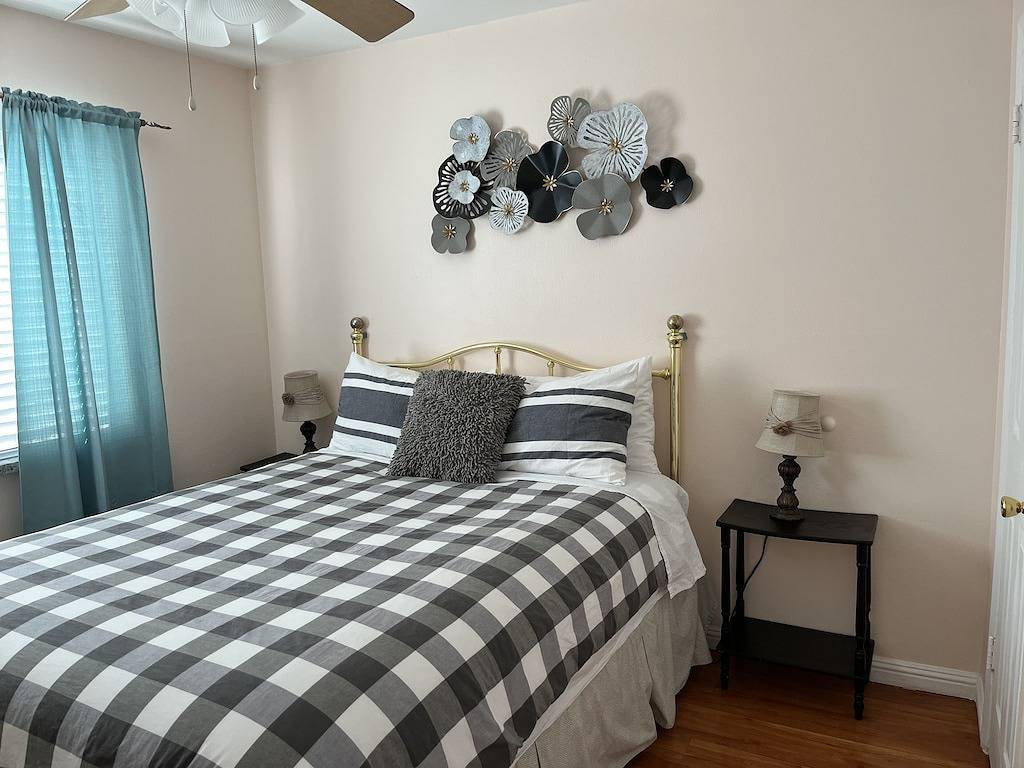 Remodeled Modern House. Perfect for any occasion 15 minutes to the Strip. in Las Vegas, Red Rock Canyon