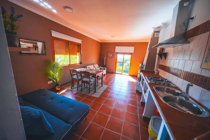 Casa rural para 6 personas, con vistas y balcón en Benaocaz - 2