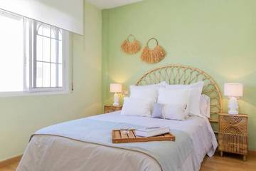 Apartment for 4 People in El Paraiso Torrevieja, Torrevieja, Photo 4