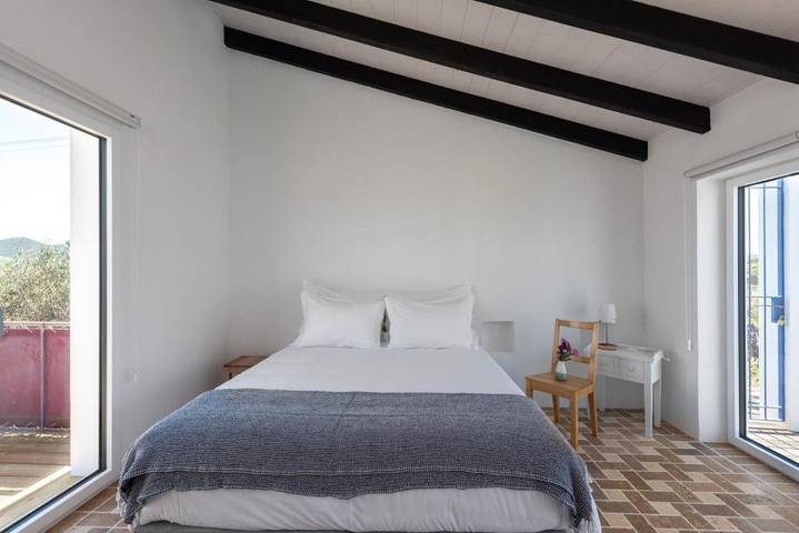 Location de vacances pour 4 personnes, avec jardin et balcon ainsi que piscine et vue à Carrapateira - 4