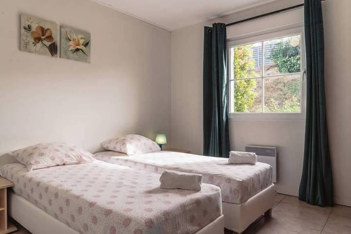 Location de vacances pour 6 personnes, avec terrasse et jardin, animaux acceptés à Escales - 2