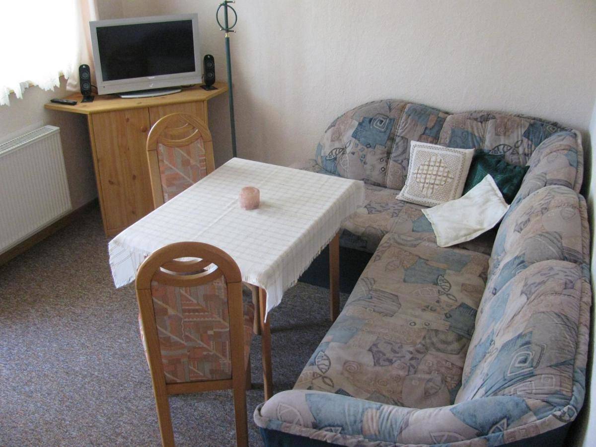 Ganze Wohnung, One-Bedroom Apartment in Storkower See, Storkow
