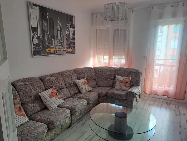Apartamento de vacaciones para 6 personas, con vistas y terraza - 1