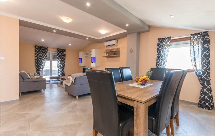 Ferienhaus für 12 Personen, mit Pool und Terrasse, mit Haustier in Zadar - 4