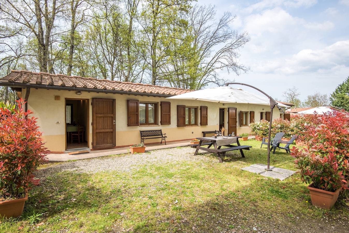 Ganze Wohnung, Ferienwohnung 'Faetino - Pavone' mit Gemeinschaftspool, privatem Garten und Wlan in Colle di Val d'Elsa, Siena Provinz