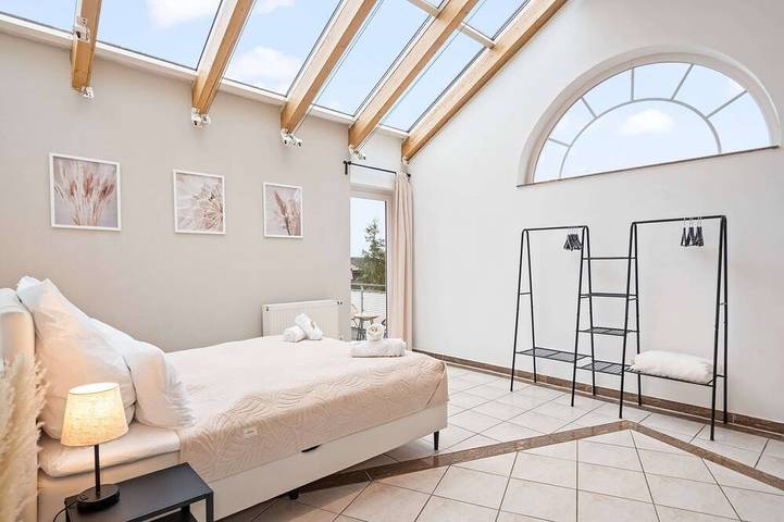 Ferienwohnung für 8 Personen, mit Whirlpool und Balkon in Künzell - 3