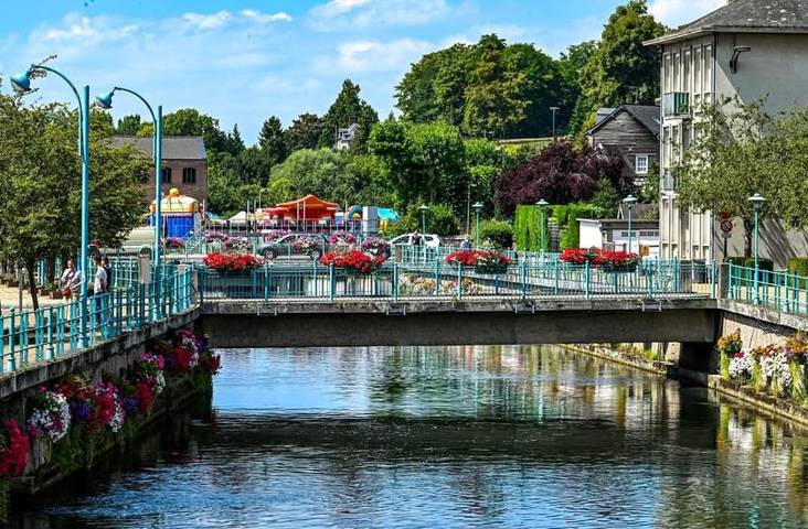 Gîte pour 4 personnes, avec terrasse dans Office De Tourisme De Pont Audemer - 3