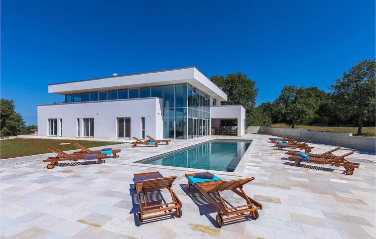 Ferienhaus für 12 Personen, mit Sauna und Garten in Rovinj - 2