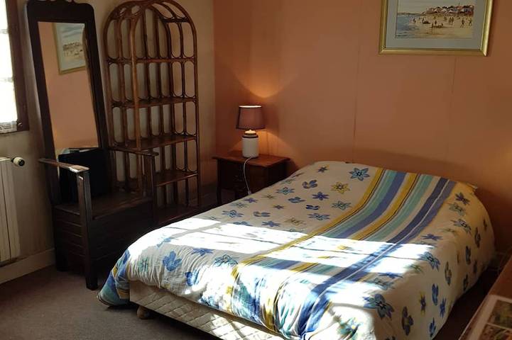 Ganze Wohnung, Belle Suite Avec Coin Cuisine Dans Maison Périgourdine in Plazac, Périgord Noir