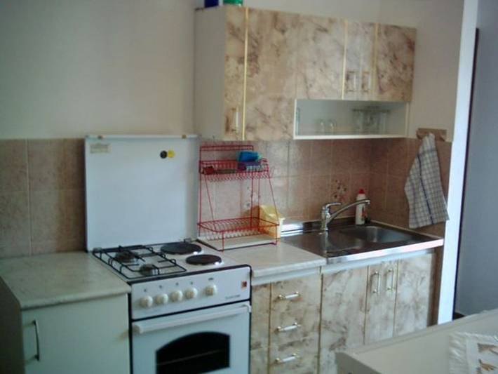 Ferienwohnung für 2 Personen, mit Terrasse in Starigrad Paklenica - 4