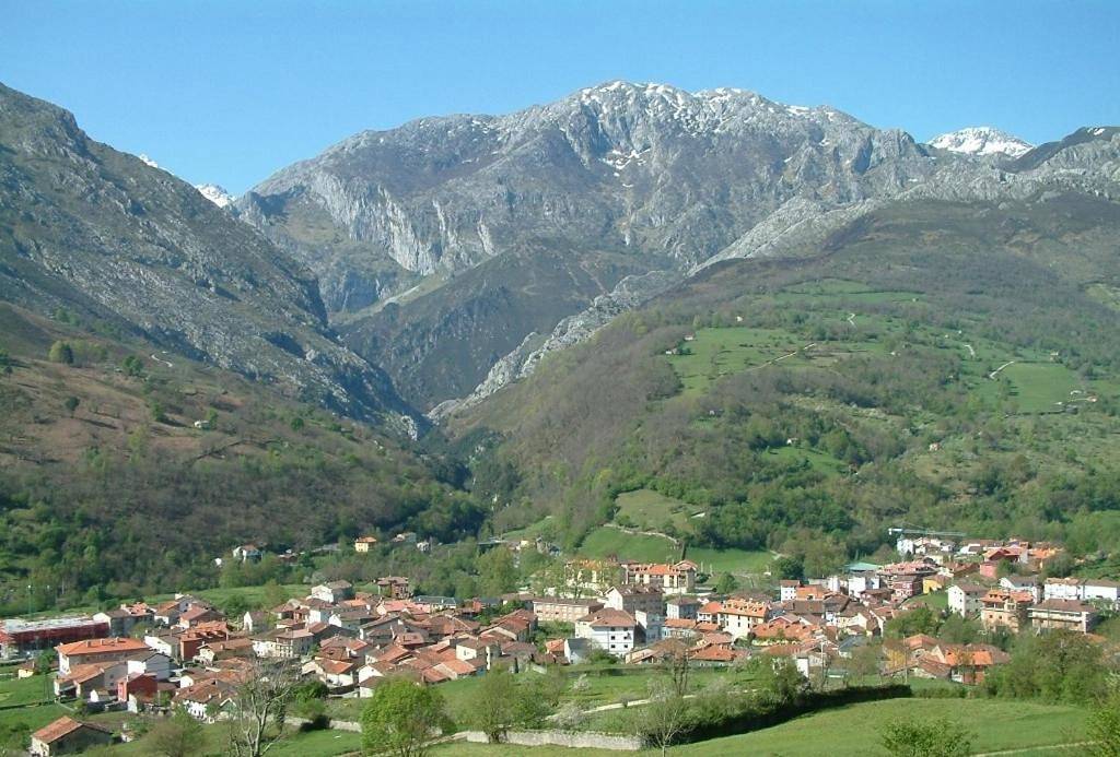 Las Cabraliegas in Las Arenas (Cabrales), Cabrales