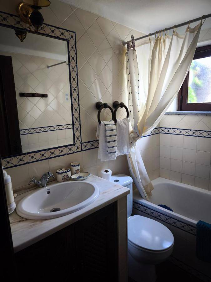 Casa de familia para 2 personas, con piscina además de vistas y jardín en Distrito de Évora - 4