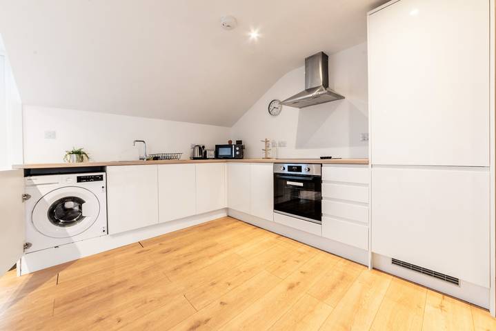 Apartamento vacacional entero, Rooftop - Sleeps 2 - Central - Paid Parking - Wifi in Kent