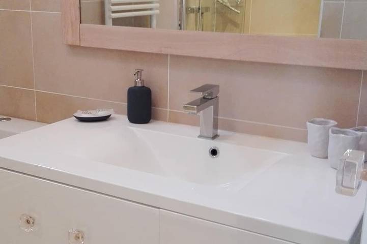 Location de vacances pour 2 personnes, avec jardin et terrasse à Le Pradet - 4