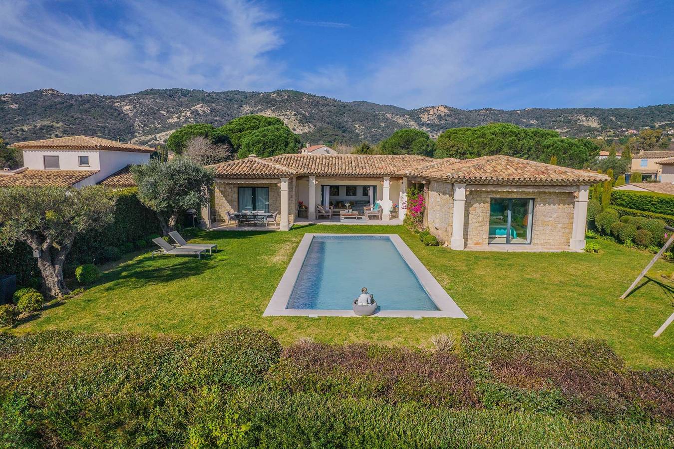 Apartamento vacacional entero, Plan De La Tour - Contemporary Villa in Plan-de-la-Tour, Region de Draguignan