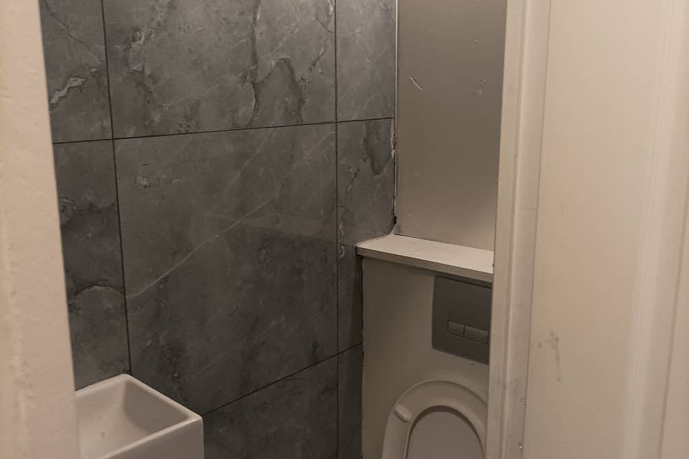 Apartamento entero, Studio in the center of Gennevilliers village in Gennevilliers, Altos del Sena