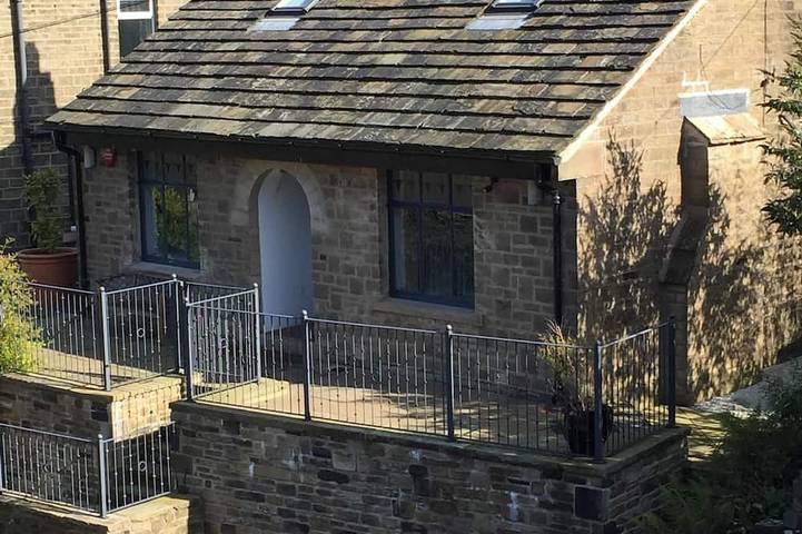 Cottage for 6 people, with terrace and garden in Holmfirth