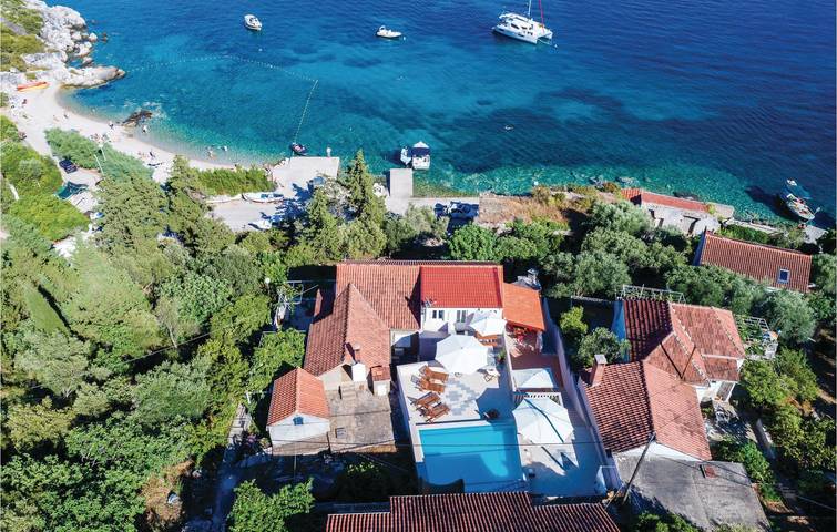 Ferienhaus für 14 Personen, mit Terrasse in Grad Dubrovnik - 4