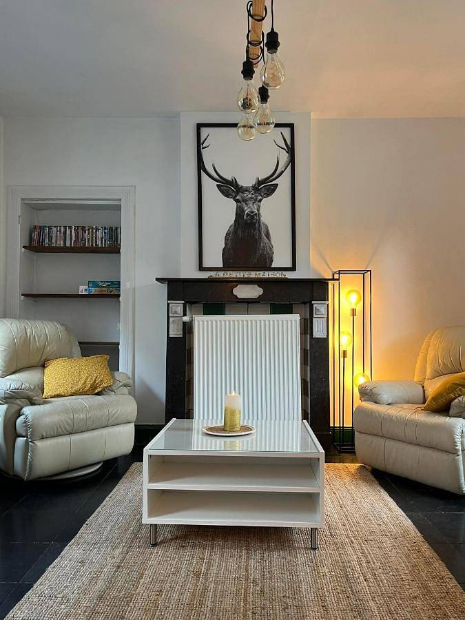 Location de vacances pour 4 personnes, avec vue et jardin dans Celles (Houyet) - 4