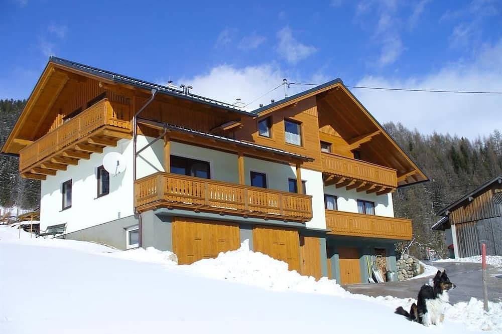 Dreibettzimmer mit Dusche, Wc - Edlingerhof in Schladming, Schladming-Dachstein