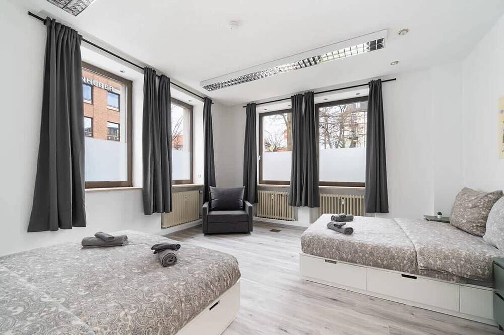 Geheel appartement, 90m2 für bis zu 12 Personen - München Innenstadt in München Isarvorstadt, München