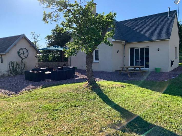 Location de vacances pour 6 personnes, avec jardin et vue, adapté aux familles à Lessay