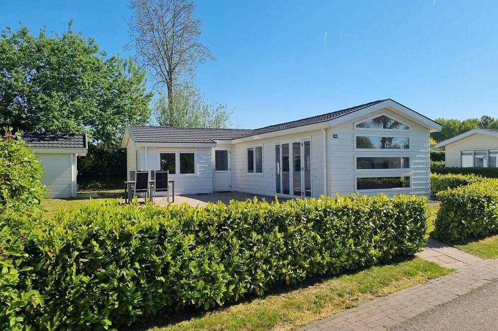 Chalet mit 2 Schlafzimmern und einer Terrasse in Velsen-Zuid, Niederländische Nordsee