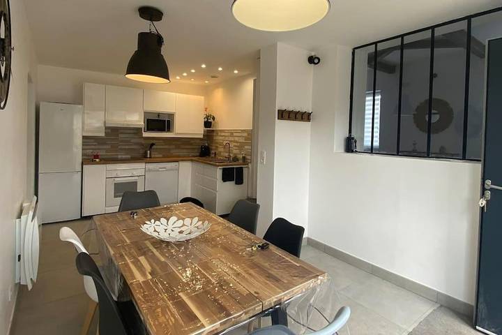 Location de vacances pour 4 personnes, avec jardin à La Chapelle-sur-Loire