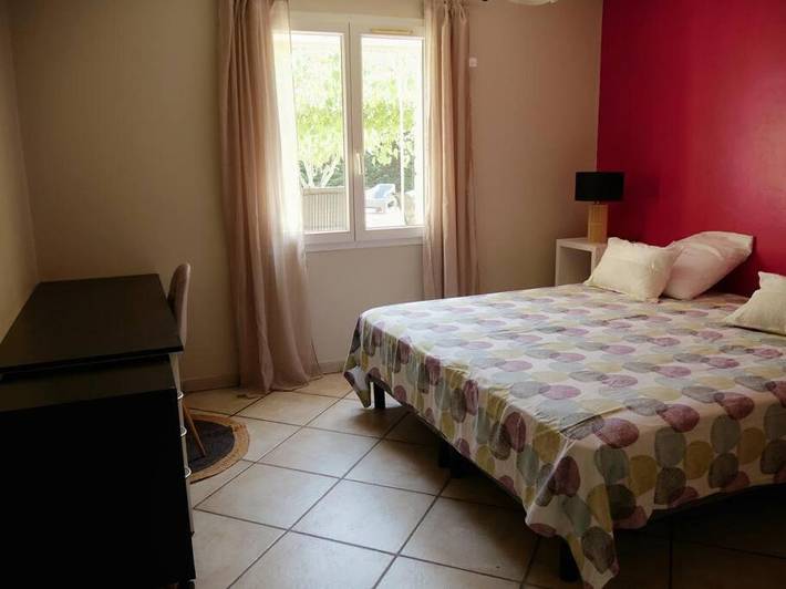 Location de vacances pour 6 personnes, avec piscine ainsi que terrasse et jardin à Monteux - 4