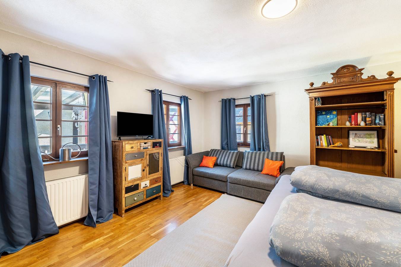 Ganze Wohnung, Merlot Ferienwohnung Standart 40m² mit Balkon für 2 Personen, Früstück optional,3D Rundgang Webseite in Burkheim, Vogtsburg im Kaiserstuhl