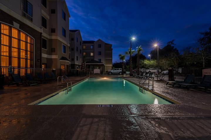 Entire studio, Staybridge Suites Gulf Shores in Mobile Bay