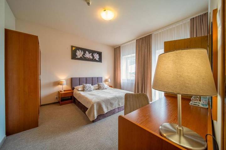 Hotel dla 2 osób, z Balkon i Jacuzzi oraz Taras w Radom