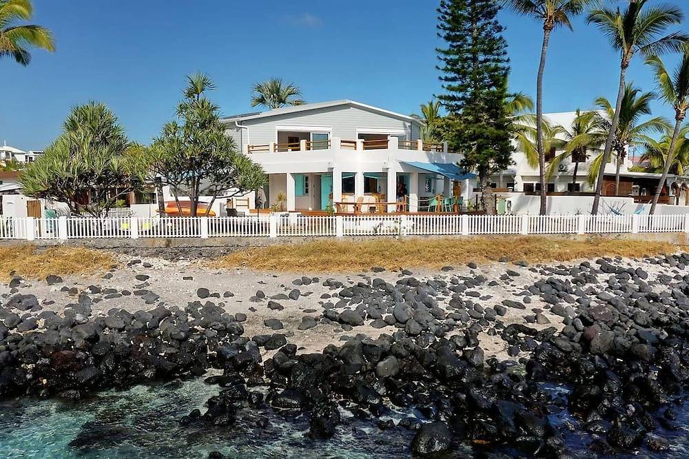 Villa Pirogue in L'Étang-Salé, La Réunion