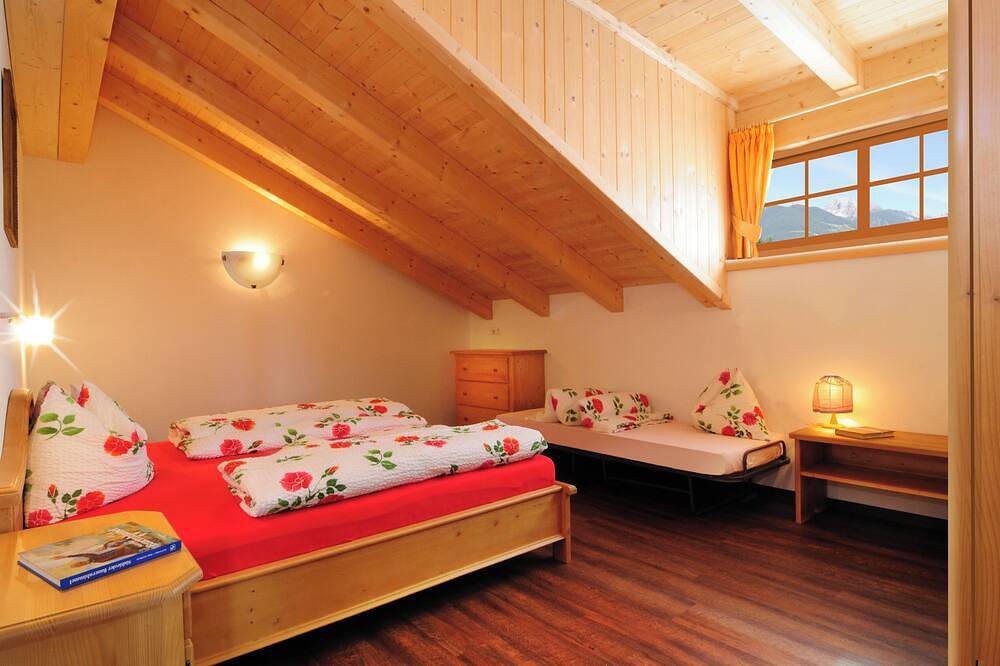 Ganze Wohnung, Gemütliche Wohnung mit herrlichem Blick auf die Bergwelt in Schnauders, Feldthurns