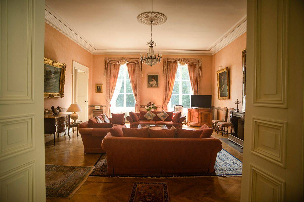 Château pour 30 personnes avec terrasse in La Bastide-de-Sérou, Parc naturel régional des Pyrénées ariégeoises