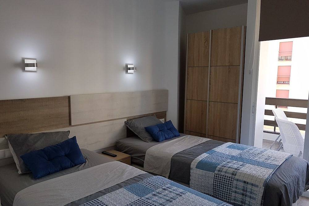 Ganze Wohnung, Fabelhafte Luxuswohnung 100m und 50m zum Strand, Meerblick, 2 Terrasse in El Barrio, San Juan Playa