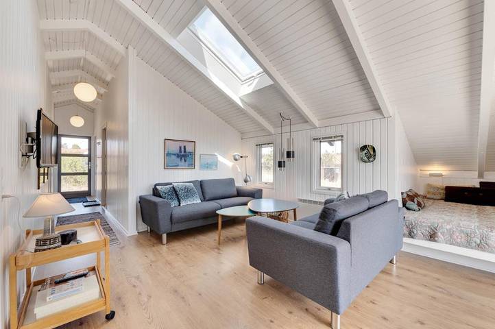 Gemütliches Ferienhaus für 4 Personen mit Sauna und Badetonne in Bjerregård, Holmsland Klit