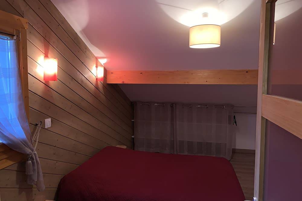 Recent chalet 500m from Lake Xonrupt in Xonrupt-Longemer, Parc naturel régional des Ballons des Vosges