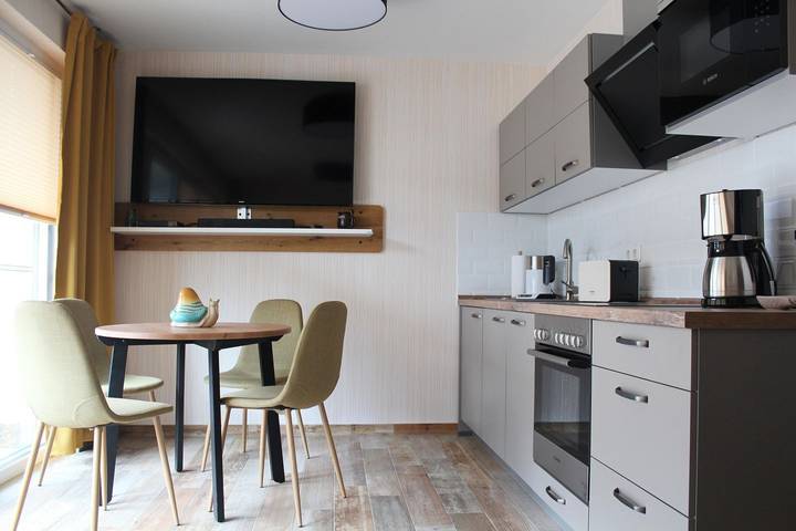 Ferienwohnung für 3 Personen, mit Garten und Terrasse in Gelbensande - 2