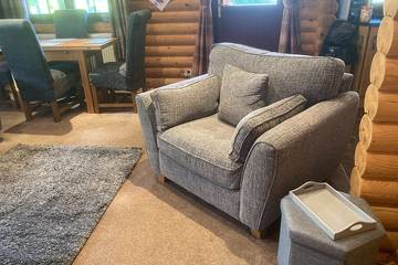 Log Cabin for 4 People in Northumberland, North East England, Photo 4