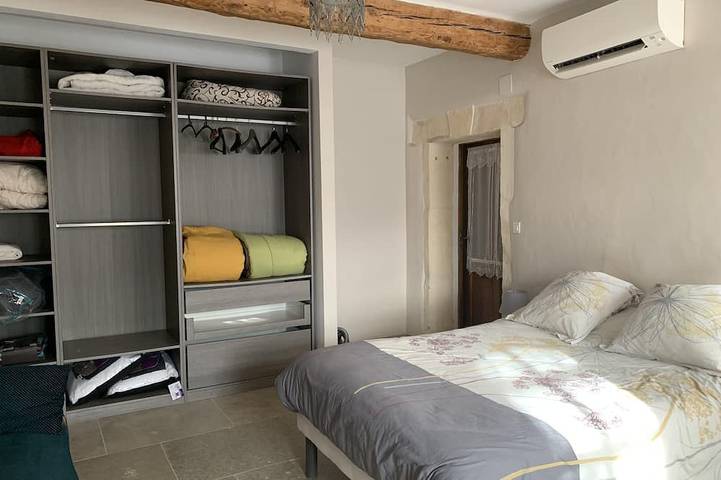 Location de vacances pour 4 personnes, avec terrasse à Aureille - 3