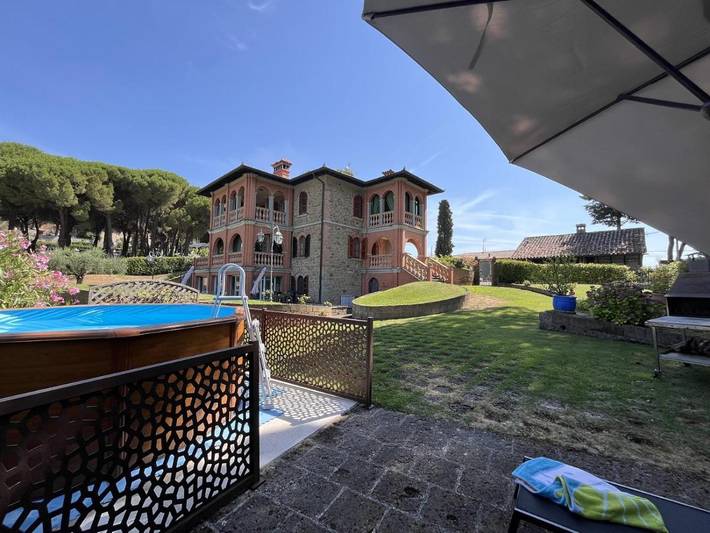 Ferienwohnung für 3 Personen, mit Pool und Seeblick sowie Garten und Ausblick - 1